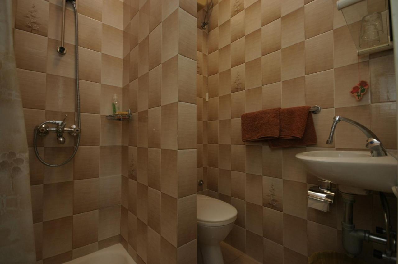 Marin Apartments Подстрана Стая снимка