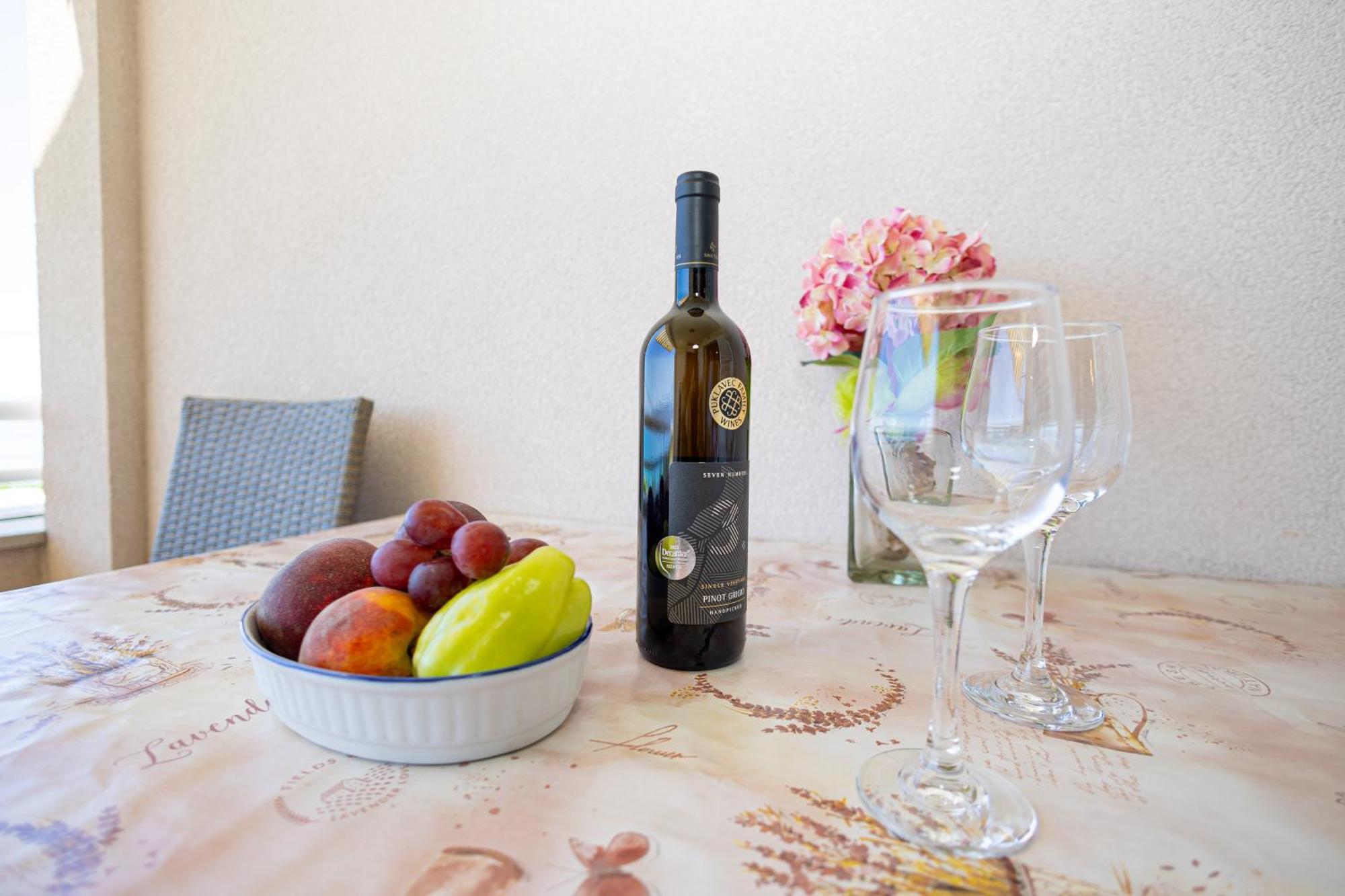 Marin Apartments Подстрана Екстериор снимка