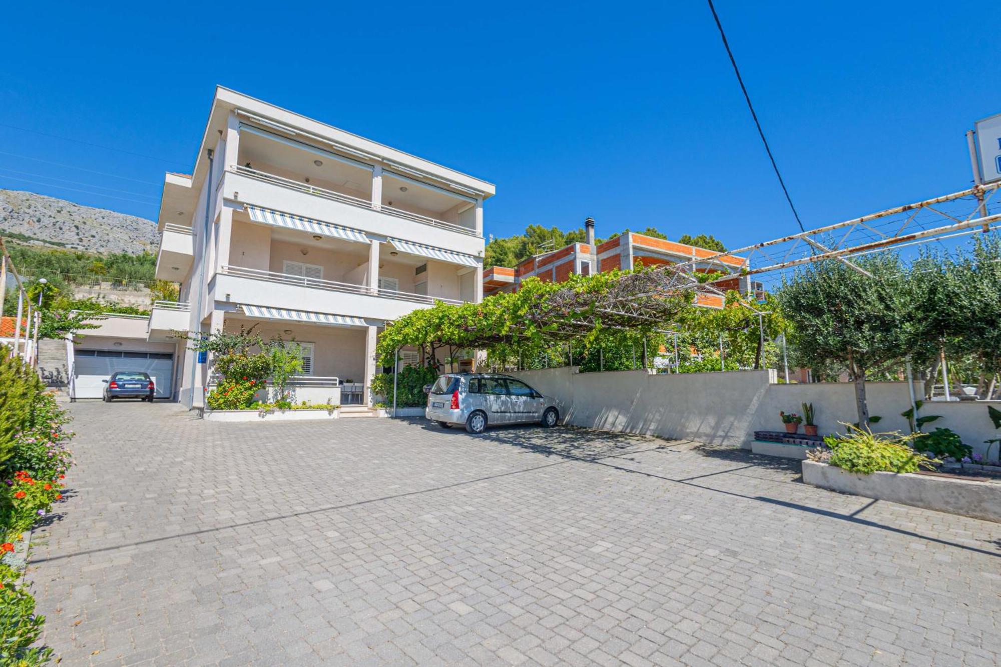 Marin Apartments Подстрана Екстериор снимка